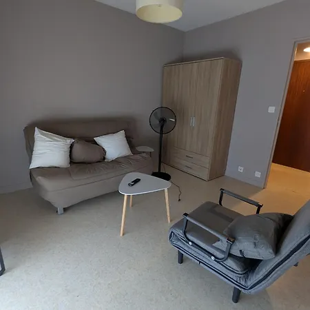 Studio Issoire Appartamento